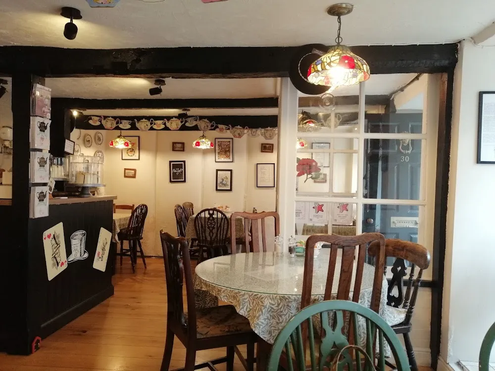 Beau's Tea Rooms