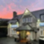 The Hand Inn
